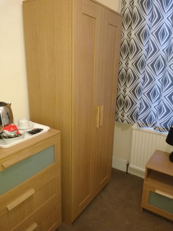 Acton Lodge Guest House London Zimmer foto